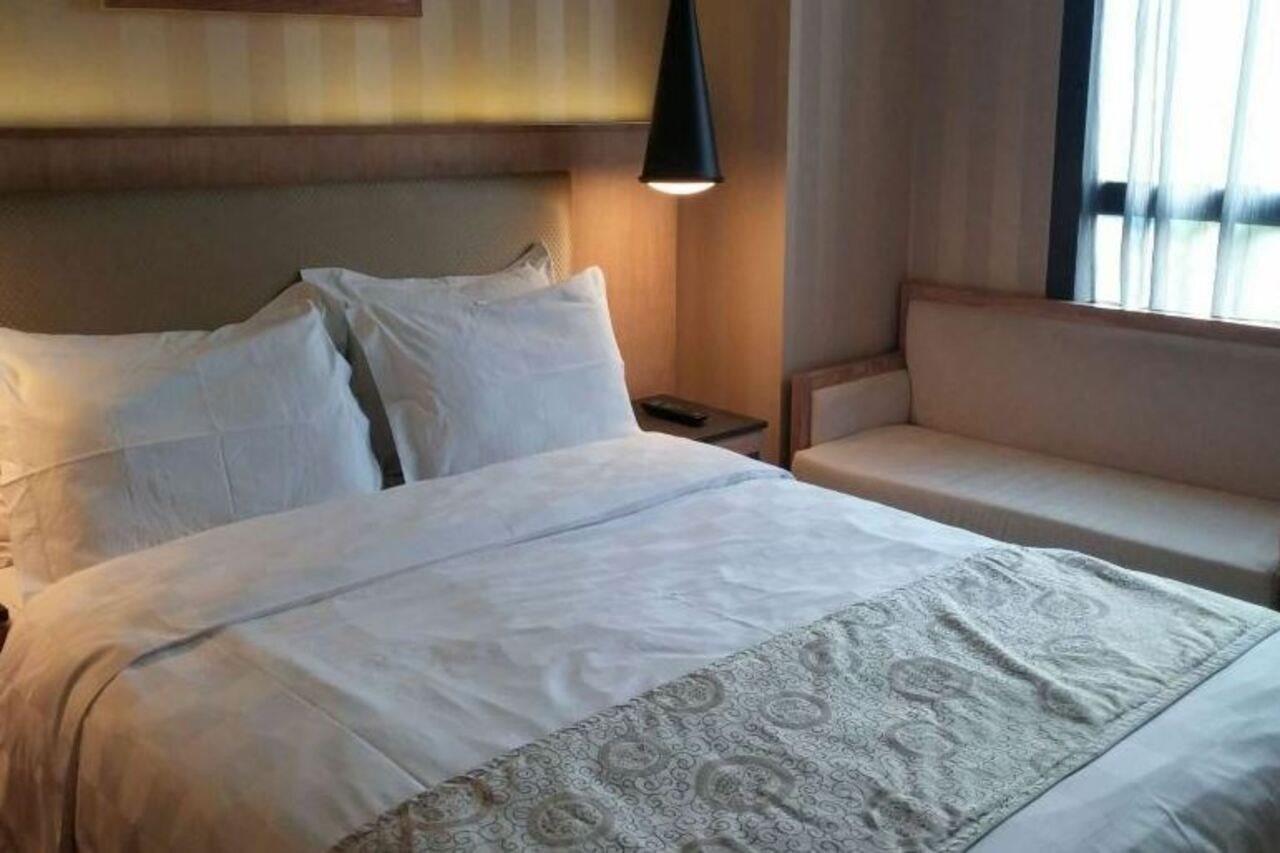 Neobridge Hotel Sanghaj Kültér fotó